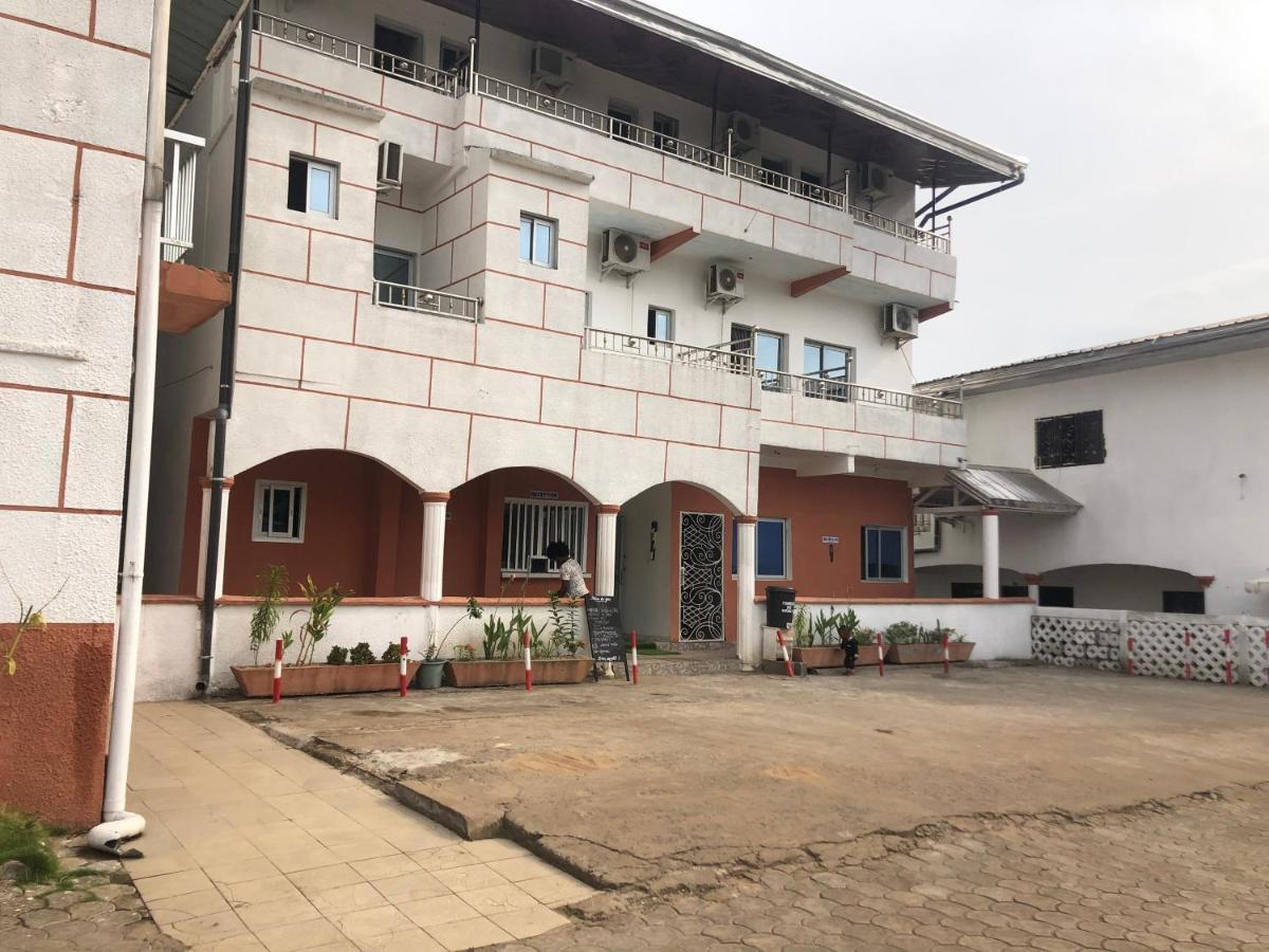 Hotel La Grace Kribi Exterior photo